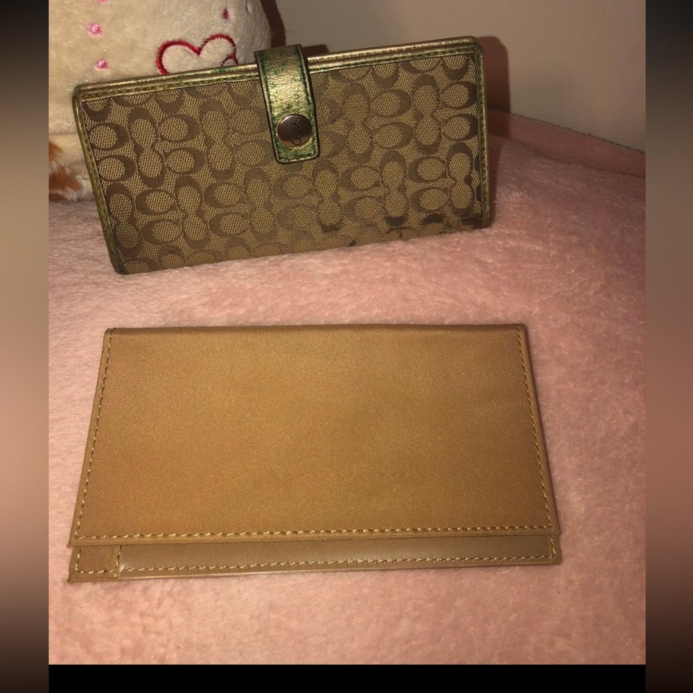 Coach‎ wallet